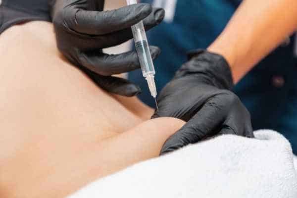 How do fat-dissolving injections work?